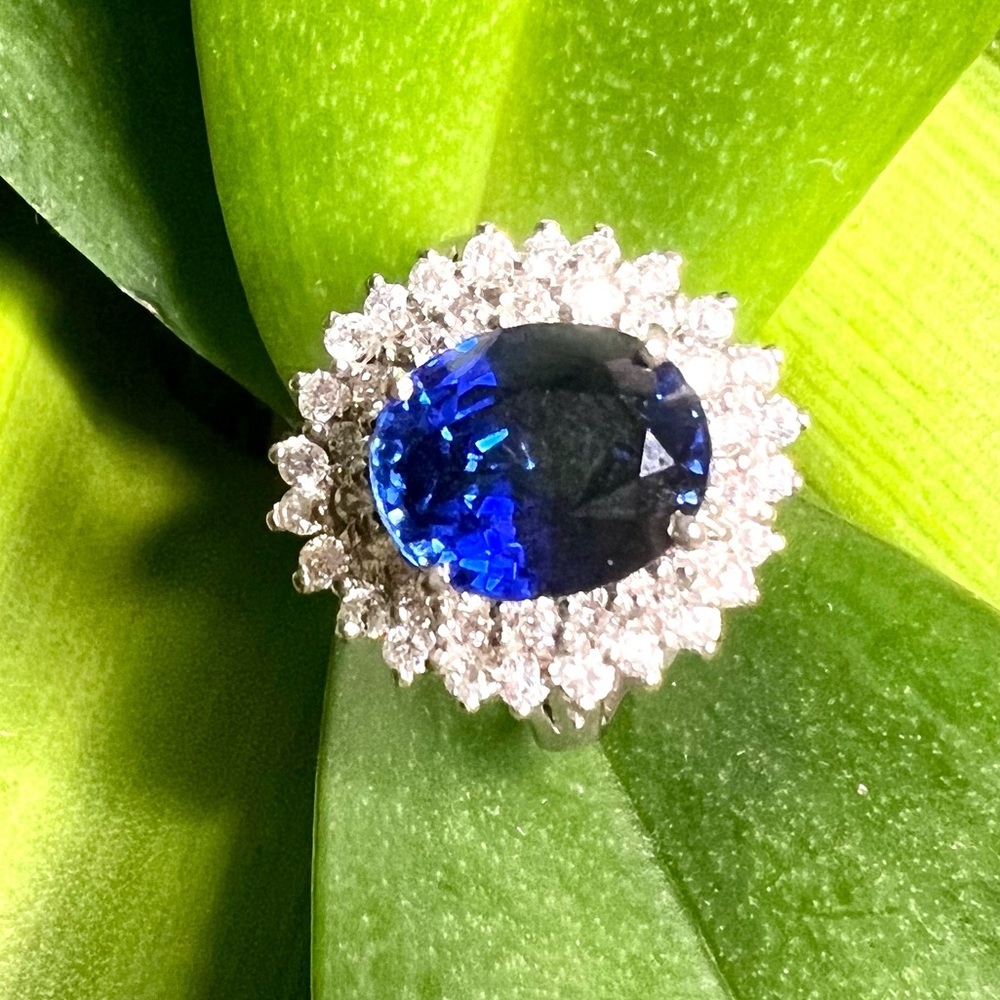 GORGEOUS 3.3 Ct NAVY BLUE SAPPHIRE & CZ 925 STERLING SILVER WOMEN COCKTAIL RING - Picture 9 of 16